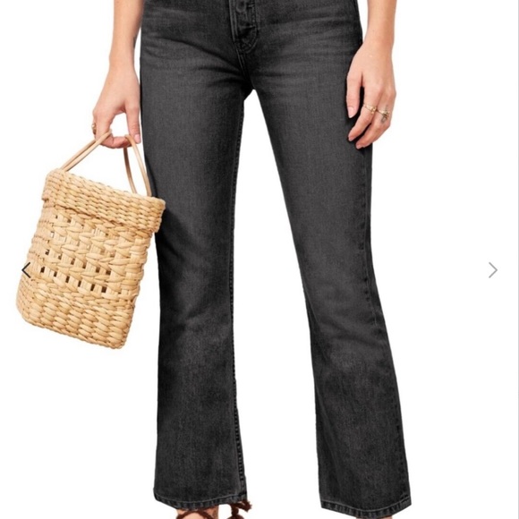 REFORMATION Jordi Kick Flare Jean in Teton Size 28 NWT - Picture 1 of 3